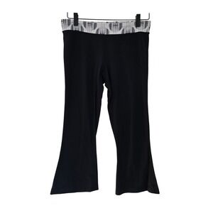 Lululemon Black Flare Yoga‎ Pants Athletic Fitness Workout Cropped Capri Size SM